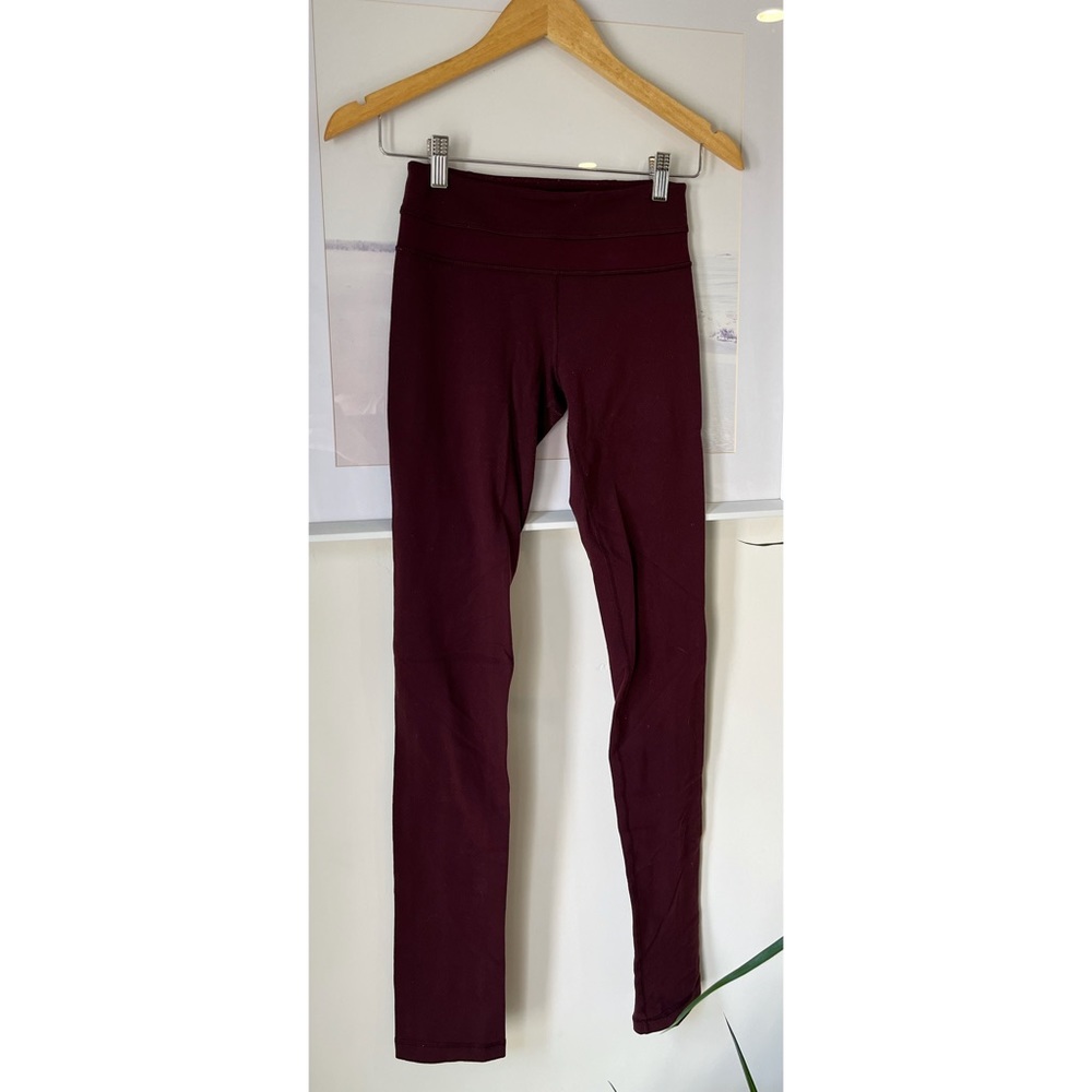Lululemon Maroon Leggings 🥀